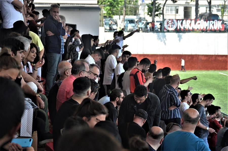 VAR 回放规则科普｜VAR 机制：哪些情况会回看、主裁场边复核与越位毫米争议如何处理 - 华体会网页版 资讯